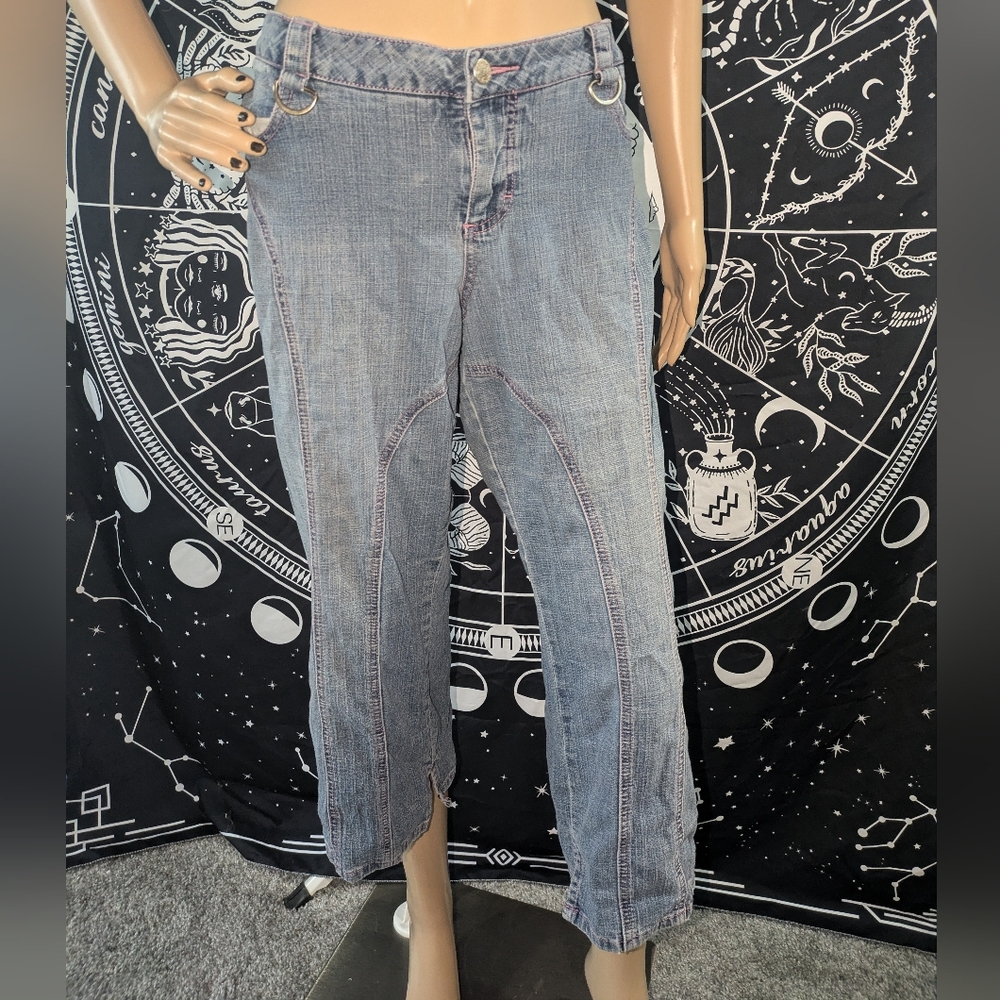 Thalia Sodi Capri Pants